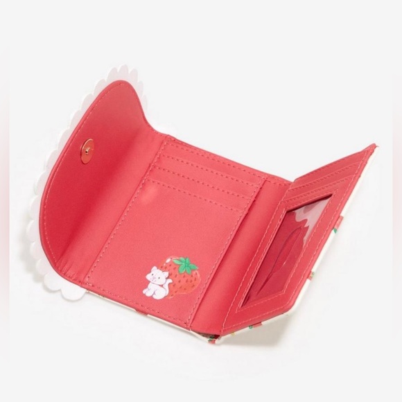 Strawberry Shortcake🍓Wallet - Picture 4 of 6